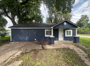 1801 S Glenn St, Wichita, KS 67213