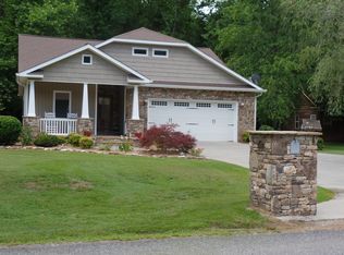 4124 Nowland Rd, Hiawassee, GA 30546