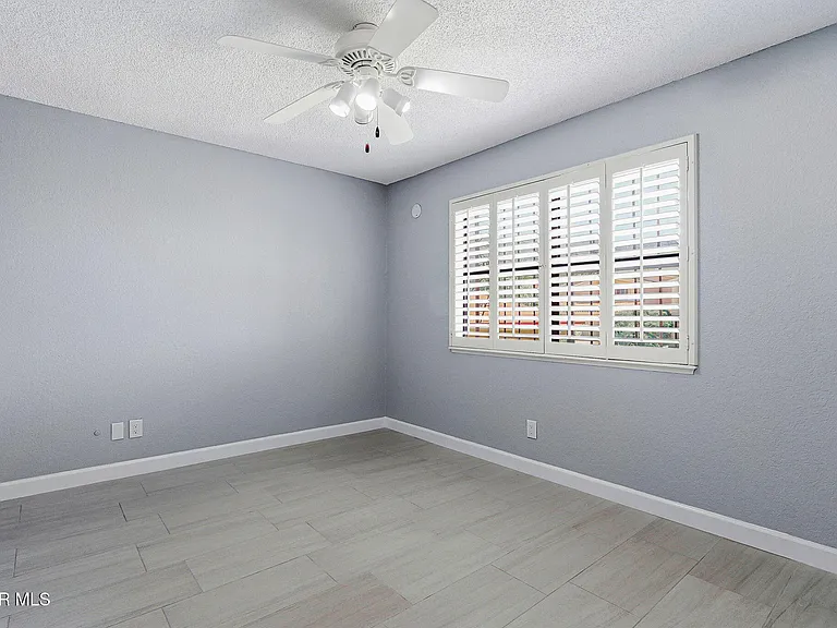 6141 Sierra Valle Ln — Photo 31