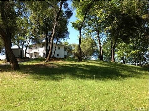 2nd image of 12250 Pioneer Dr