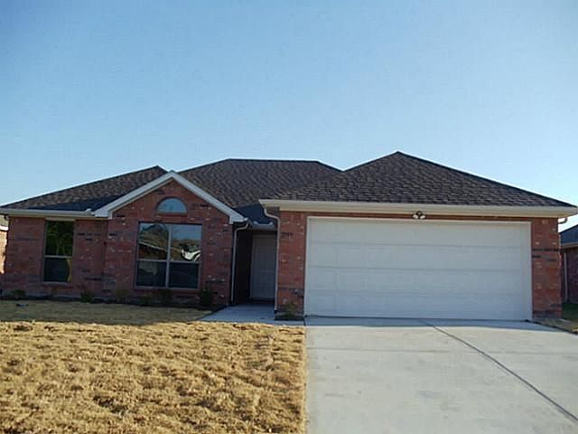 1st image of 2109 Woodhaven Dr
