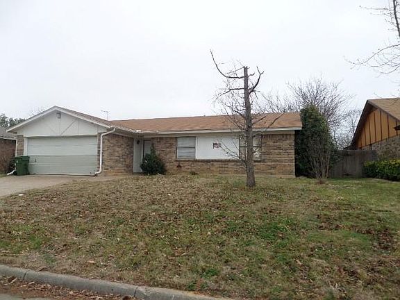 3rd image of 5903 Woodsetter Ln