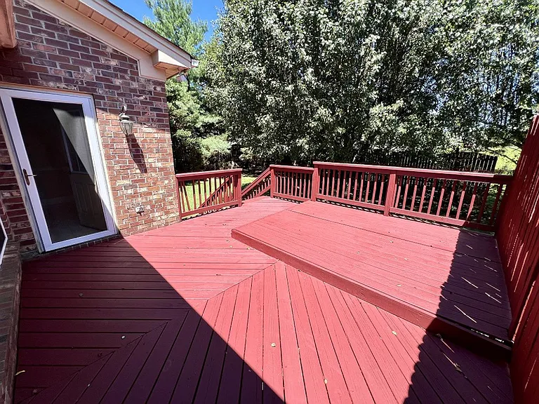 2201 Keegan Dr — Photo 32