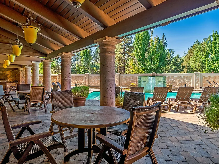 Clubhouse & pool shady seating