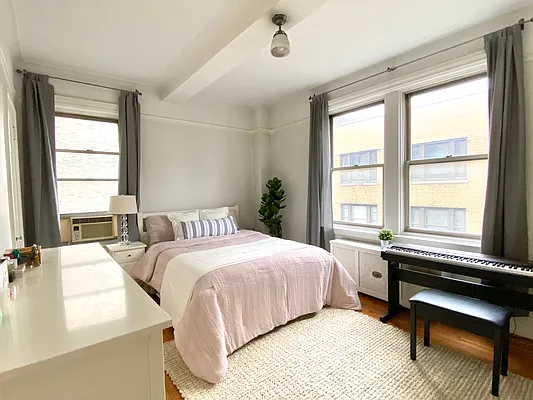 Sold by Level Group | media 12