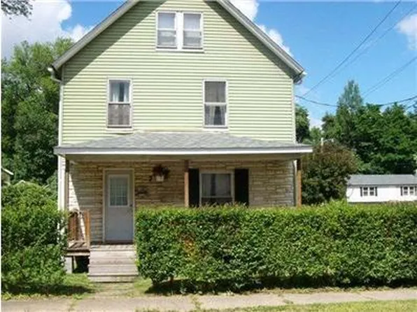 7 Hemlock St, Warren, PA 16365