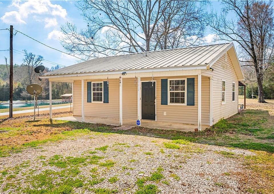 1st image of 208 Island Rd