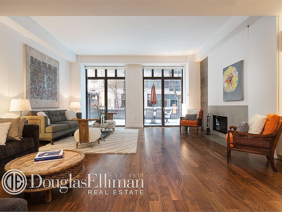 1st image of 1 Morton Sq #Townhouse 4