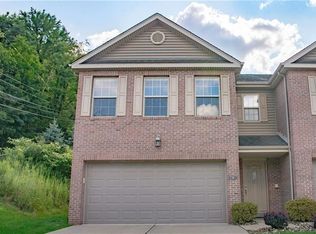602 Adele Ct, Pittsburgh, PA 15229