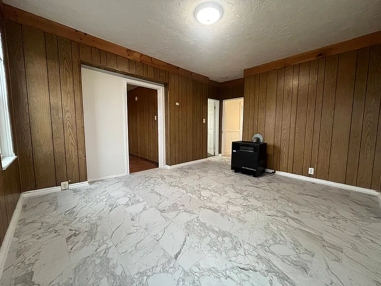 61 Fox St #2 — Photo 11