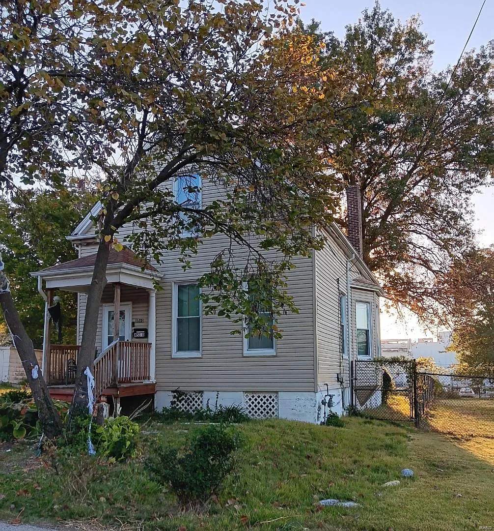 8510 Hamilton Ave photo 1