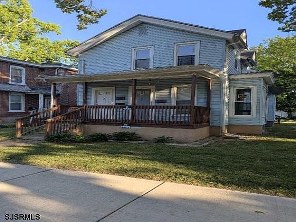 4th image of 713 E Pear St