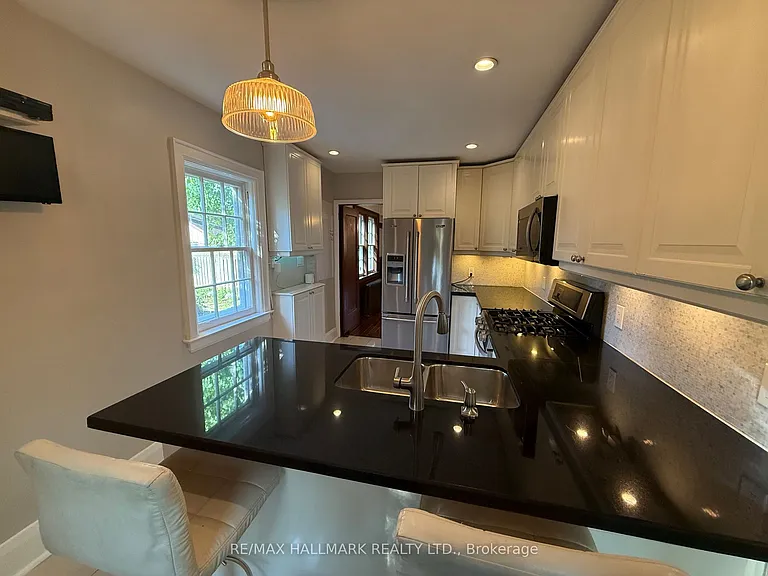 368 Mount Pleasant Rd — Photo 7