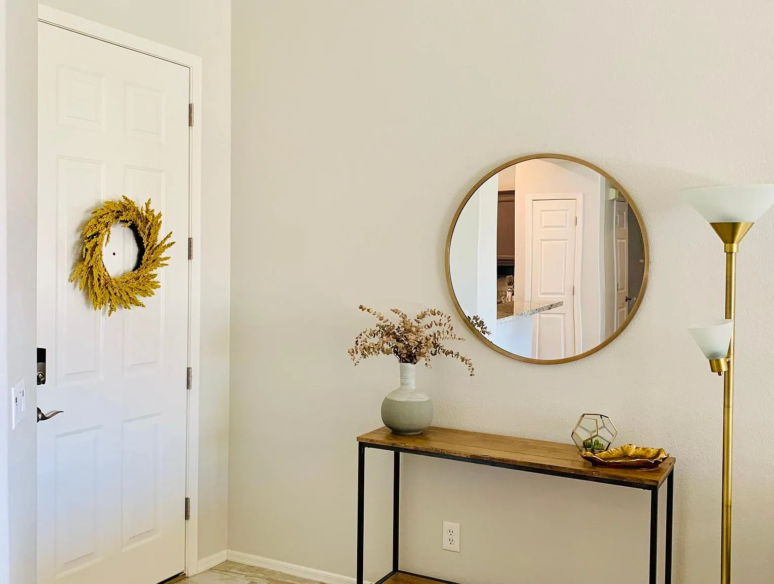3 bed, 1457 sqft, $2,900 — Photo 3