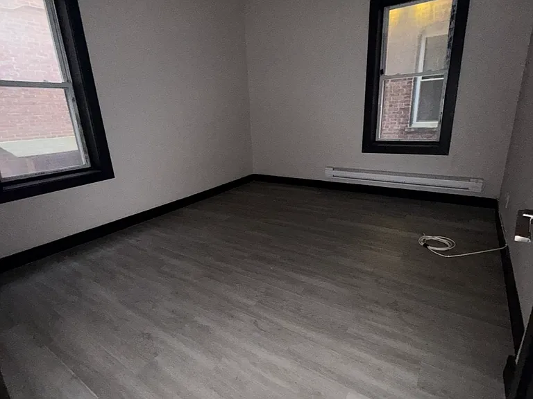 55 Lincoln St #104 — Photo 8