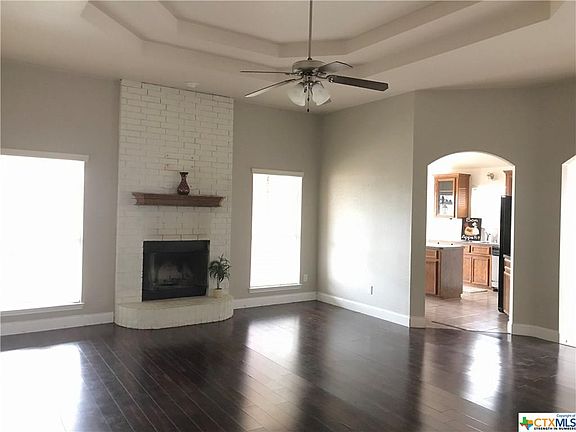 4th image of 2506 Lavender Ln