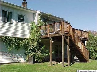 25 Dogwood Ln, Hazlet, NJ 07730