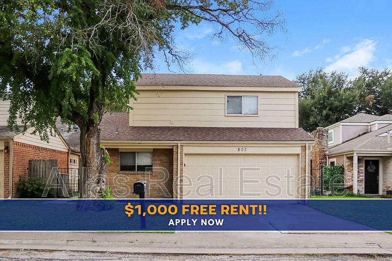 1st image of 807 Chateau Pl