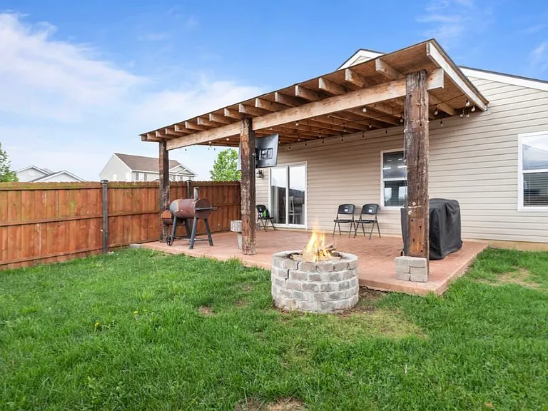 805 Sunvista Dr — Photo 6