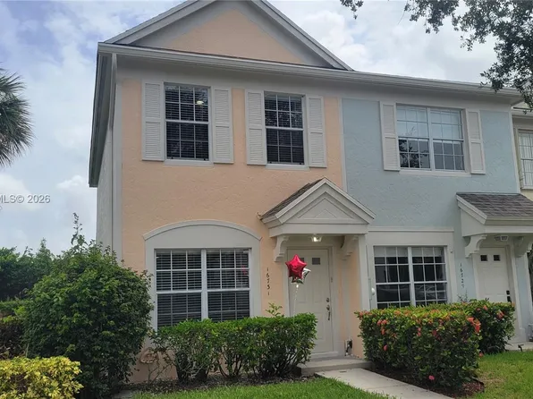 16731 Hemingway Dr, Fort Lauderdale, FL 33326