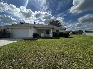 672 Homestead Rd S, Lehigh Acres, FL 33974