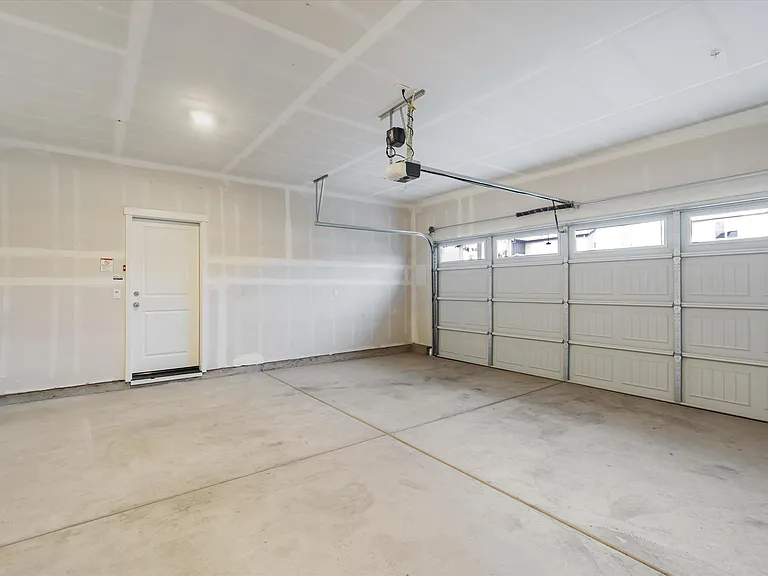 5319 Hames Valley Ln — Photo 54