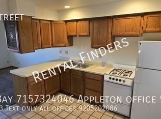 347 Dove St, Oshkosh, WI 54902