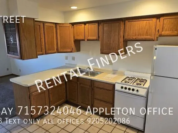 347 Dove St, Oshkosh, WI 54902