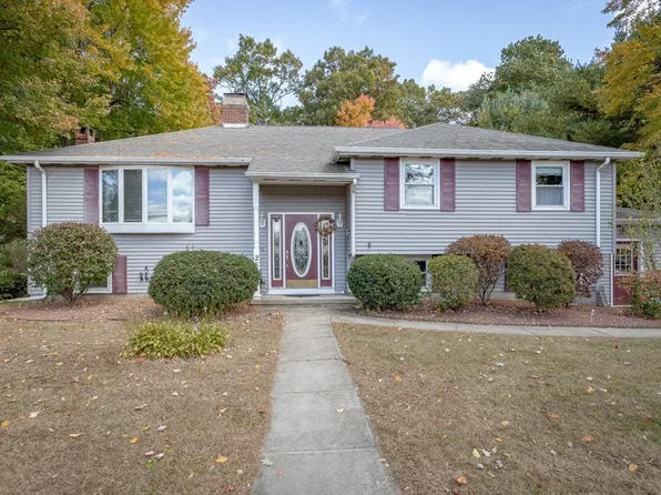 253 Rowley St, Agawam, MA 01001