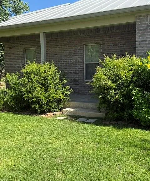 115 Riley Ln — Photo 11