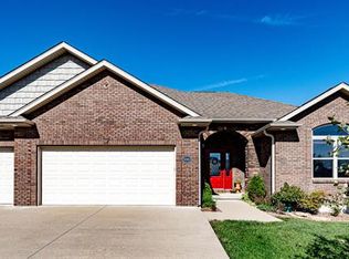5003 Stone Mountain Pkwy, Columbia, MO 65201