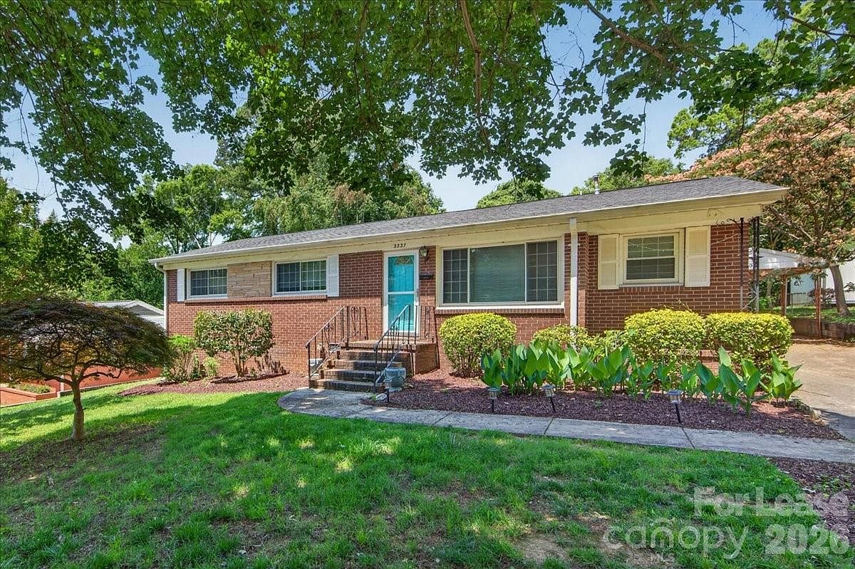 3237 Harrow Pl, Charlotte, NC 28205 | Zillow