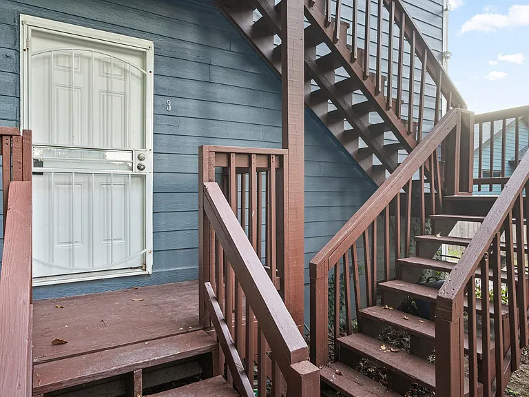 987 Dimmock St SW #3 — Photo 15