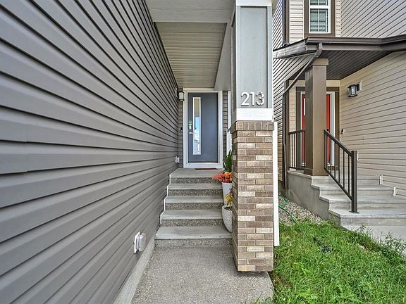 4th image of 213 N Walgrove Blvd SE