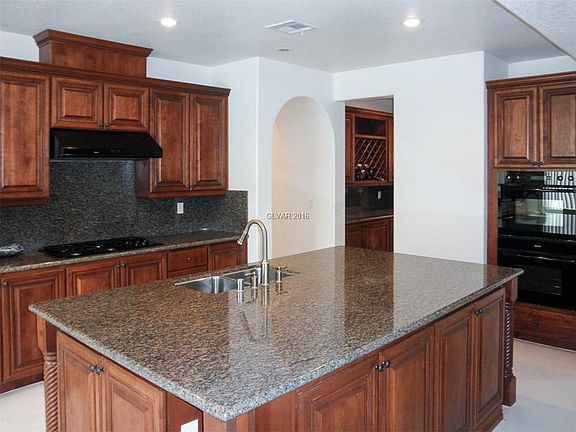5th image of 589 Via Di Parione Ct