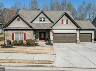 331 Hemlock Ct, Hoschton, GA