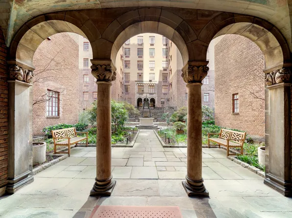 115 East 67th Street image 28 of 28