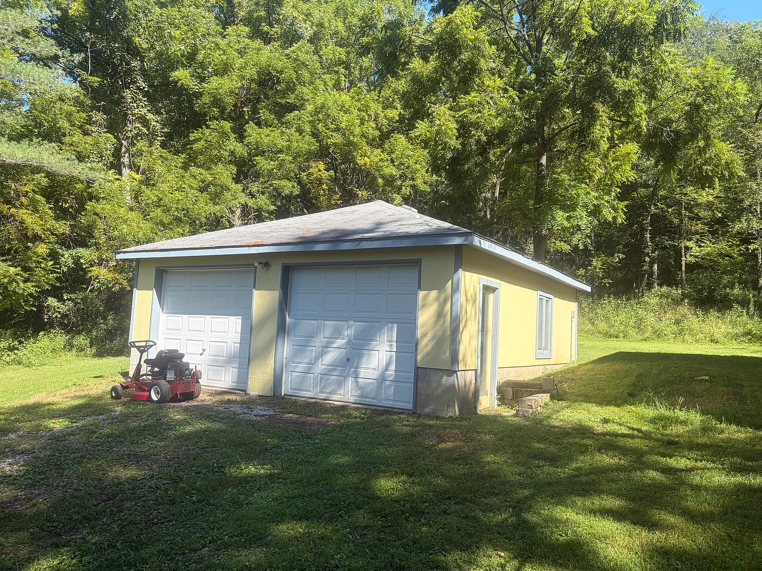 1 bed, 1500 sqft, $1,100 — Photo 2