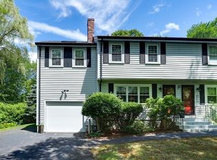 17 Evergreen St #A, Medway, MA 02053