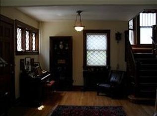 29 Clarendon Ct, Metuchen, NJ