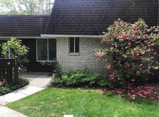253 Birchwood Rd, Medford, NY 11763