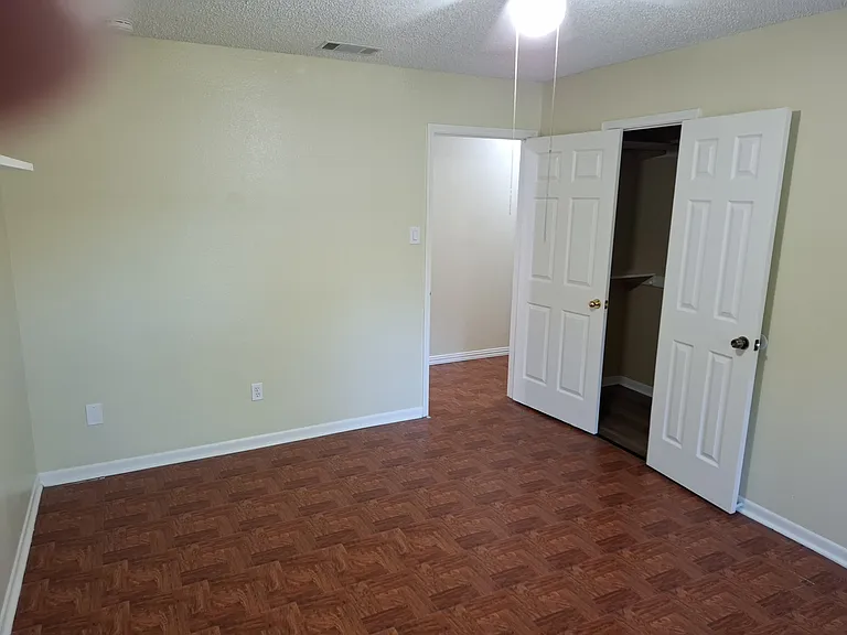 728 Seminole Trl — Photo 10