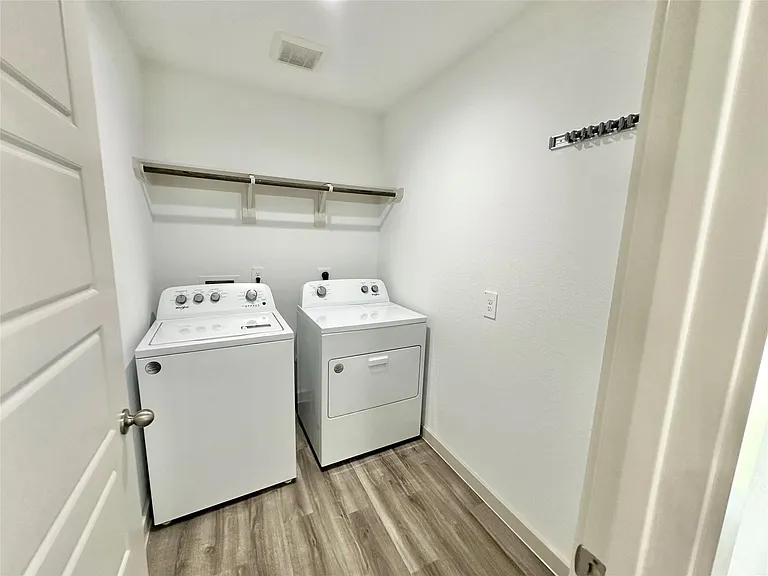 1107 Curly Angora Ct — Photo 22