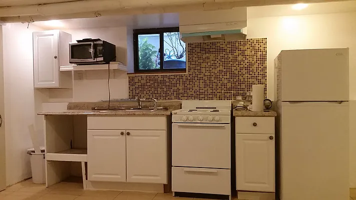 Rented by Signature Property Realty | media 25