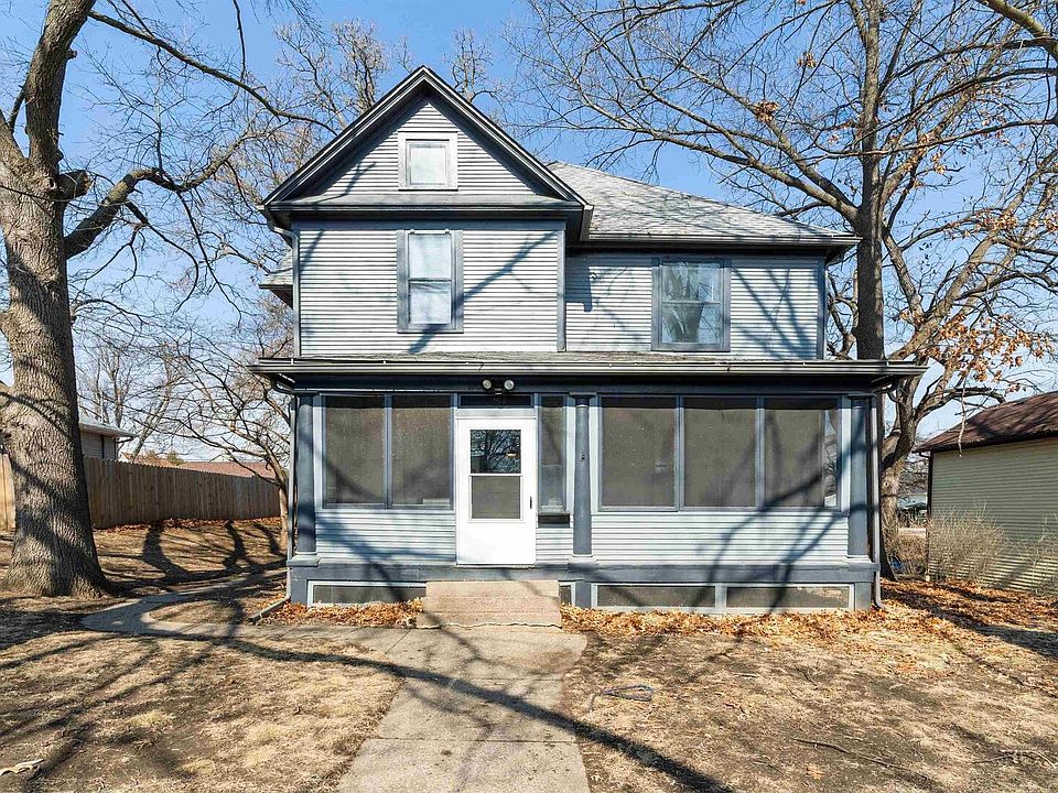 1st image of 1108 E 15th St