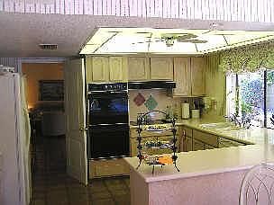 2nd image of 2615 S PLAYA Avenue