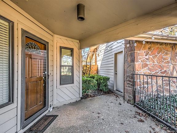 4th image of 2201 Glynnwood Dr