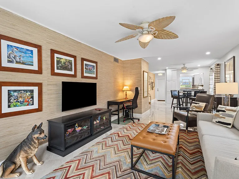 2600 SE Ocean Blvd #R2 — Photo 6