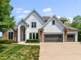 10227 N Fisk Ave, Kansas City, MO 64154