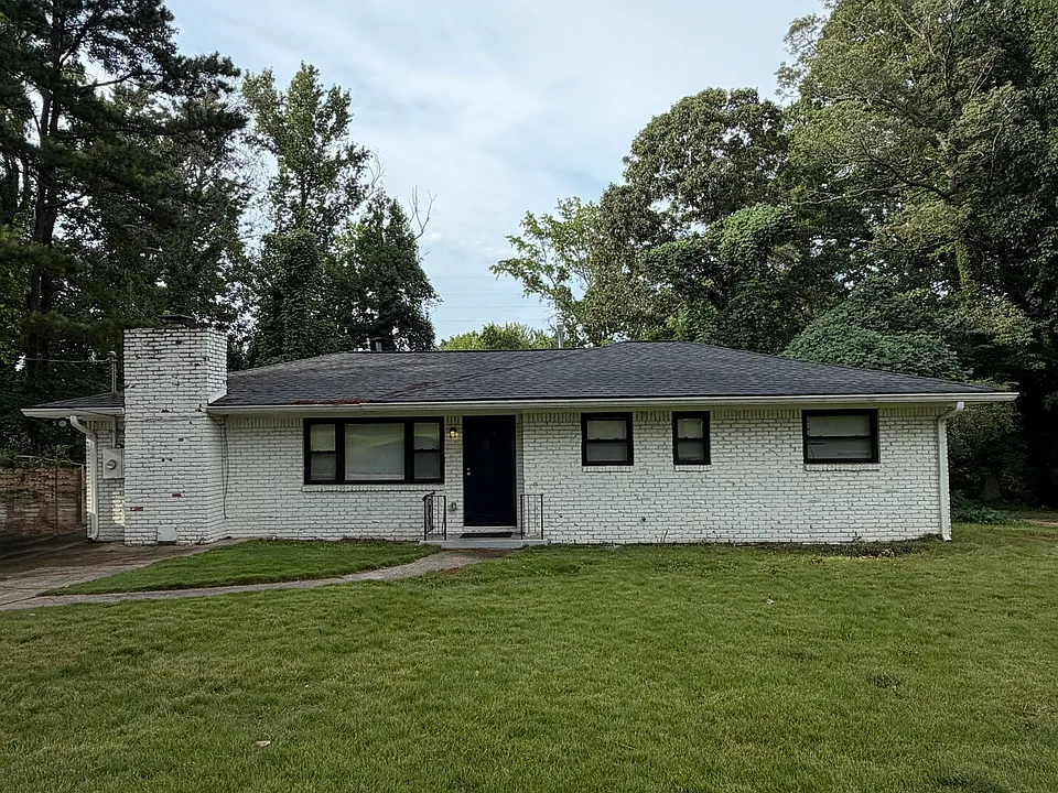 1858 Glen Echo Dr